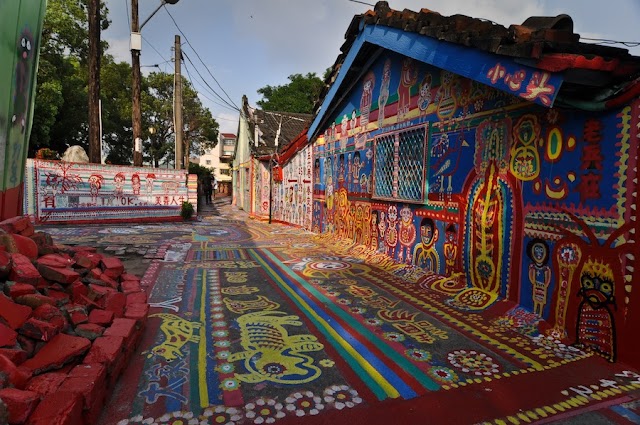 Rainbow Family Village (彩虹眷村) - In Taichung, Taiwan