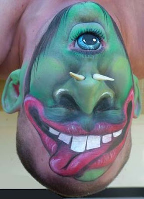 airbrush body painting