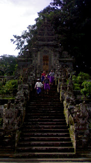 Visiting Kehen Temple - Bali Countryside Cycling Tour