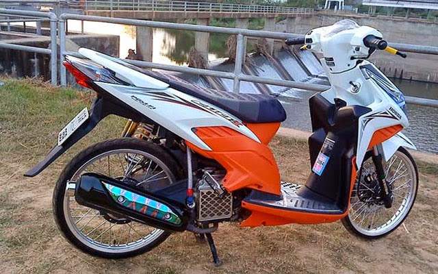 modifikasi vario 125 minimalis keren