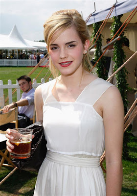 Emma Watson unseen foto