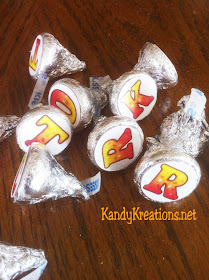Celebrate the coming of Halloween by making an easy Candy Countdown Calendar for your kids. This countdown calendar has Hershey kiss candy marking each day to "Have a Sweet Trick or Treat Halloween".  It's not as hard as it looks and is a sweet way to use candy to countdown the days to the sweetest holiday all year.