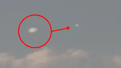 Baku Azerbaijan Republic white Tic Tac UFO sighting 2021.