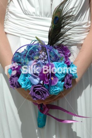 turquoise and purple wedding centerpieces