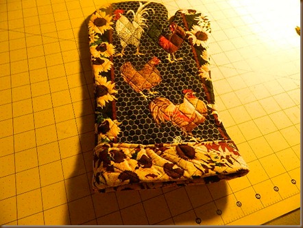 CHICKEN WIRE MITT