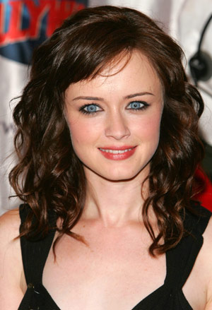 Hair Style Trends Makeup for Virgo Women Alexis Bledel-2