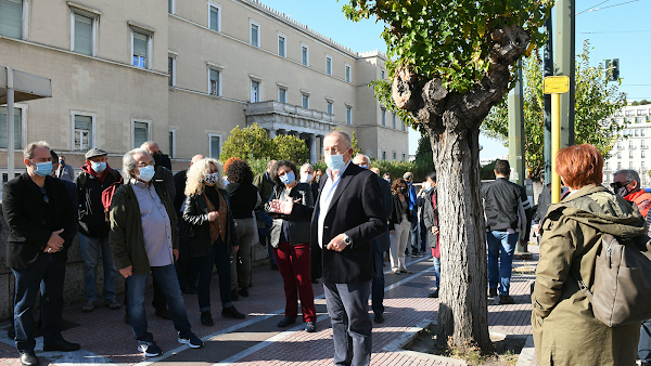 ΔΙΑΒΗΜΑ ΔΙΑΜΑΡΤΥΡΙΑΣ ΣΕ ΒΟΥΛΗ- ΠΡΟΕΔΡΟ ΤΗΣ ΔΗΜΟΚΡΑΤΙΑΣ- ΠΡΩΘΥΠΟΥΡΓΟ