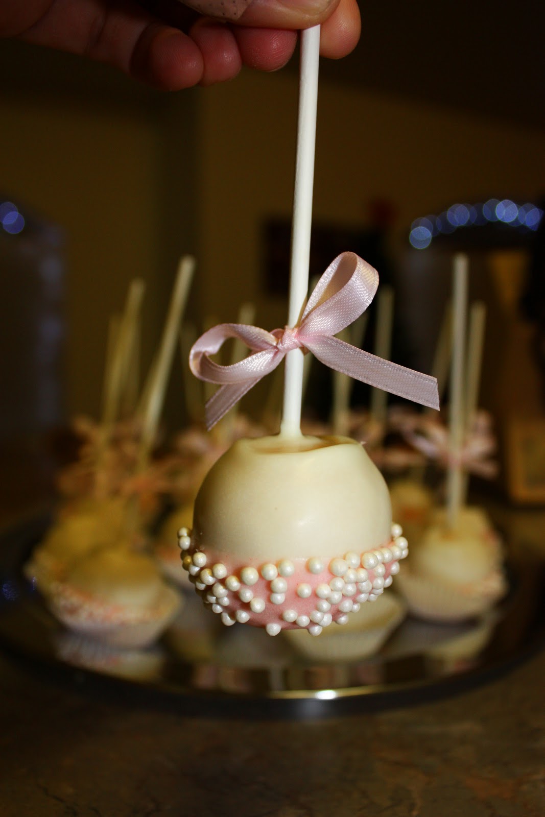 how to make christmas cake pops Artificially Sweetened by Dee