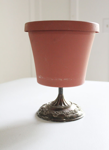 A Simple Flowerpot Makeover Project from Itsy Bits And Pieces Blog