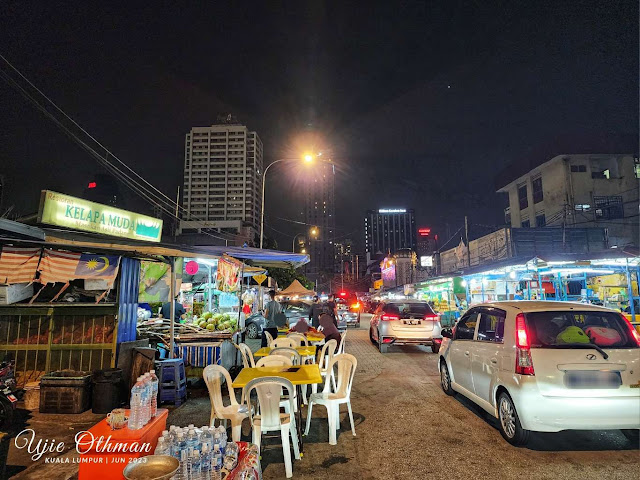 Kemeriahan Malam di Jalan Raja Alang, Kuala Lumpur