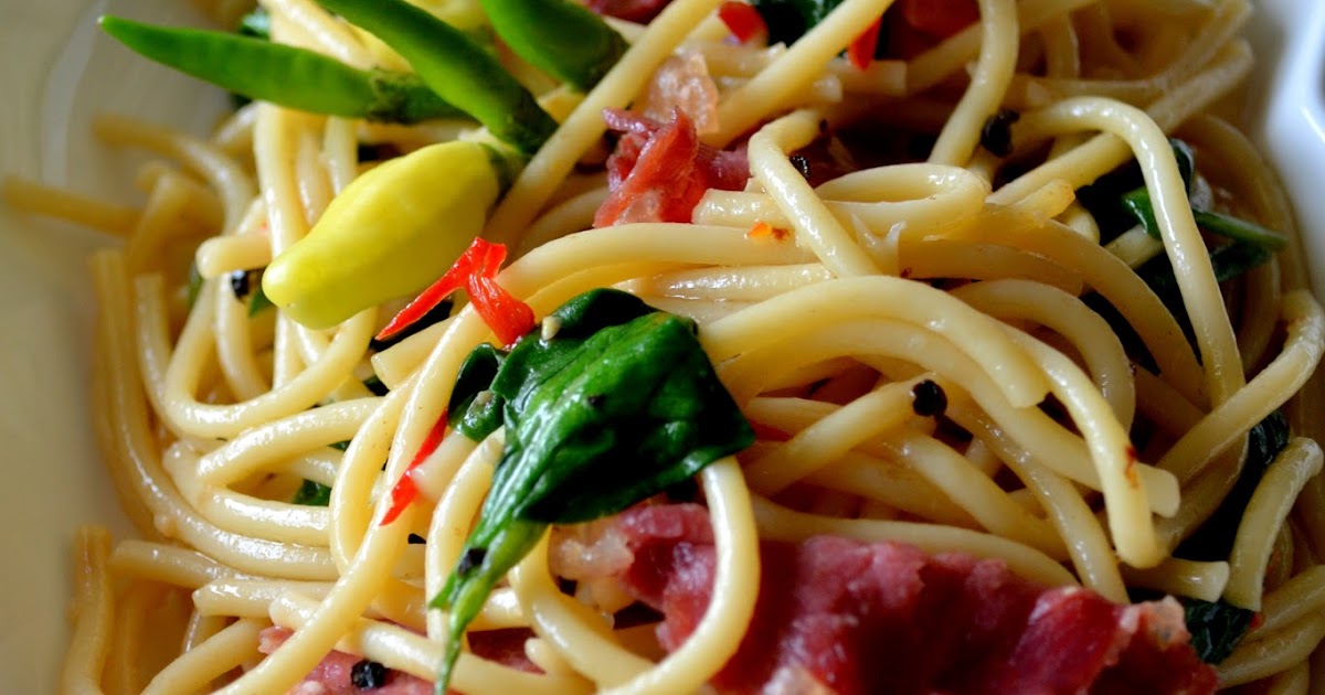 Spaghetti Aglio Olio Beef Rashers  Bicara Kak Noor