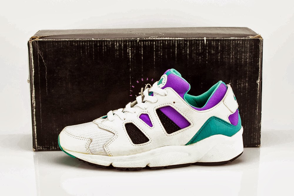 1993 NIKE AIR HUARACHE INTERNATIONAL wmns W/BLK-LSRPRP-CLRJAD