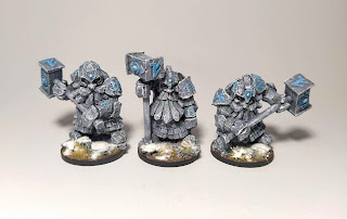 MOM-Steingolems