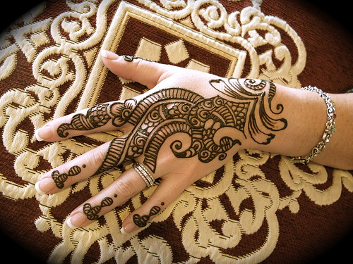1. Arabic Mehndi Designs For Hand