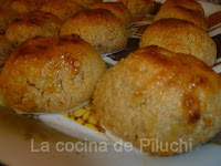 http://www.recetaspasoapaso.com/2013/12/bolas-de-soto-mazapanes.html