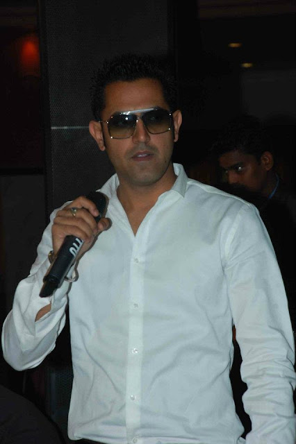 Gippy Grewal Live Show - Marriage Program - HD Photos