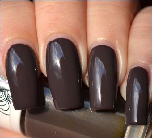 taupe_cyw