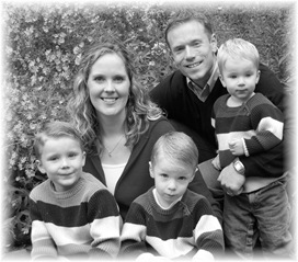 bwCopy of family3.jpeg
