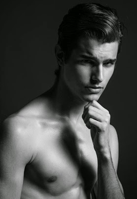 Giovanni Tosi by Wong Sim - DEMIGODS (11)