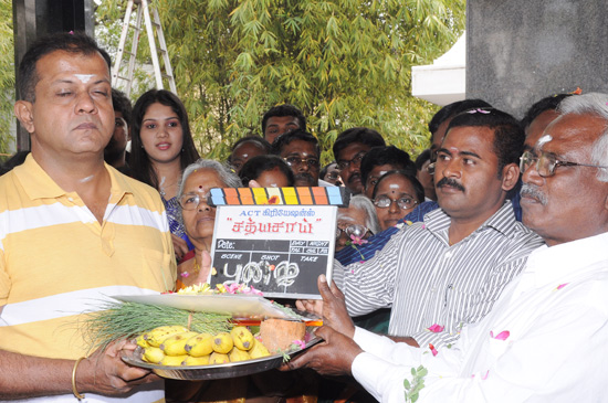 Sathyasaai_Movie_Launch_Stills_06.jpg (400×265)