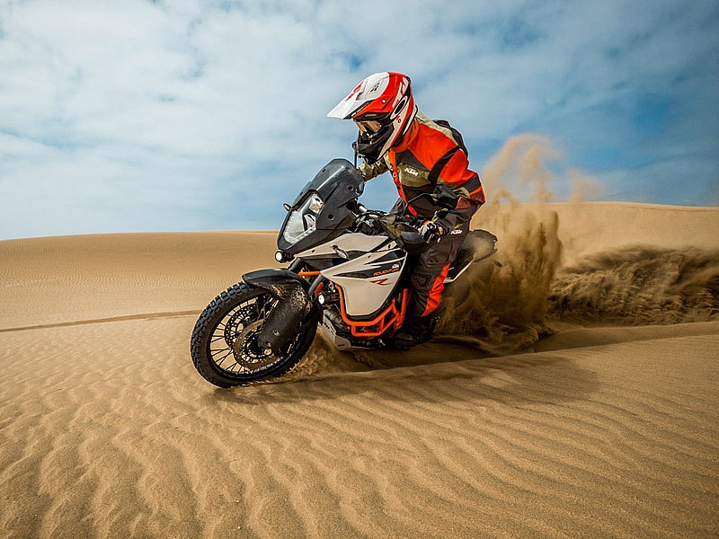 ktm-adventure-2017