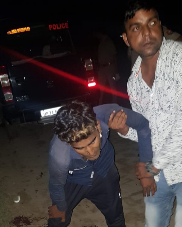 पुलिस मुठभेड़ में 10 हजार रुपये का ईनामी बदमाश गिरफ्तार
