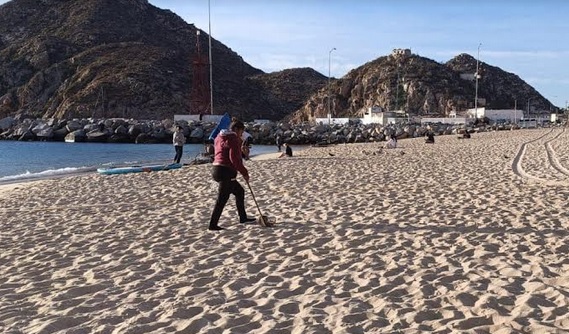 LOS CABOS: ¡Playas limpias y cristalinas con mucha vigilancia!