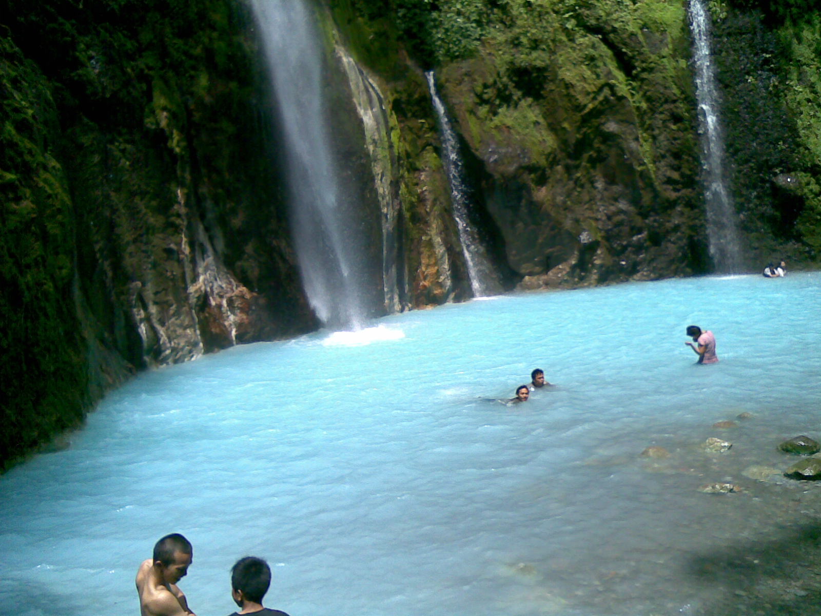 Air Terjun Terindah Di INDONESIA BERBAGI ITU INDAH