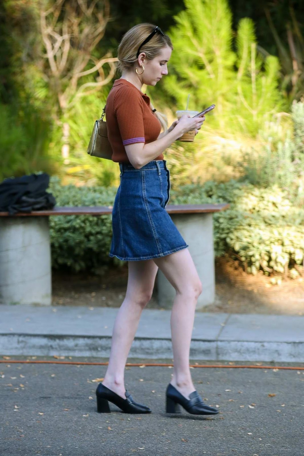 Emma Roberts cute street style photo