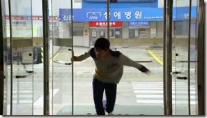Aftermath S01E01.FLV_000207042