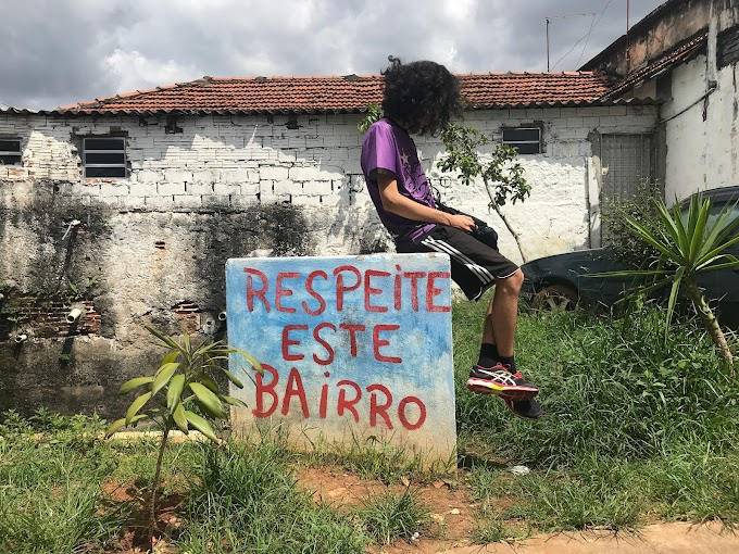 Sérgio Wong conduz muita versatilidade em seu disco de estreia, ouça “Mídia” 