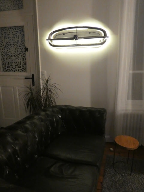 Columbo, lieutenant, peter falk, 044 APD, peugeot 403, 403 décapotable, jouy le chatel, éclairages, lampe, lampesgrichard, richard, grichard, g’richard, vintage, ancien, retro, atelier, désign, industriel, édison, brocante, loft, dans le noir, ampoule