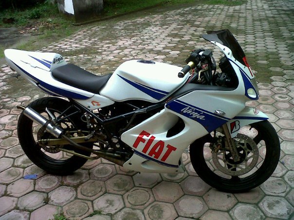 Inspirasi Top 38+ Motor Ninja Rr Warna Putih