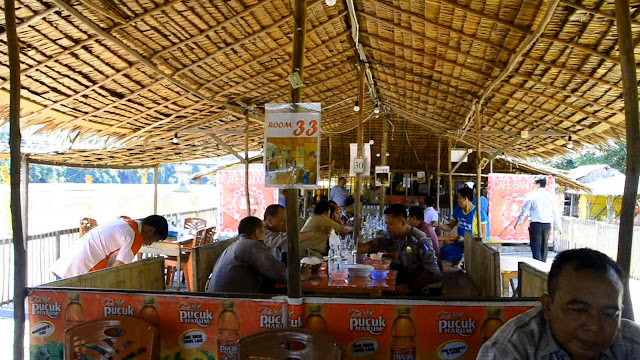 Cafe Bandong Sanggau