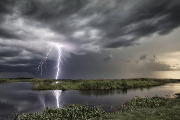 Jason Weingart fotografia tempestades raios relâmpagos nuvens chuva natureza impressionante