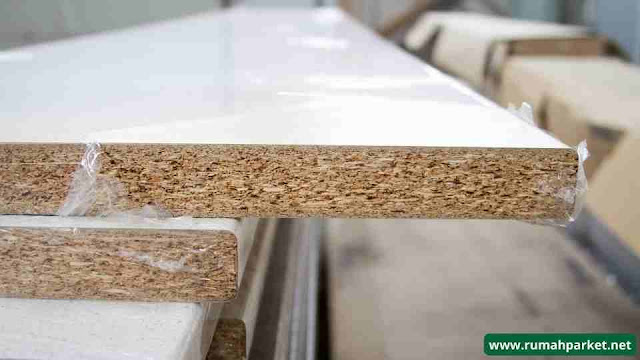 Particleboard (Partikelboard)