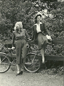 1940s Everyday Fashion #1940s #vintage #fashion #style #plaid