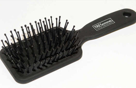 Jenis Sikat Rambut dan Fungsi Hair Brush Bagi Rambut 