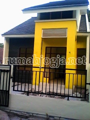 dijual rumah baru dekat uii