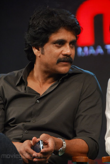 nagarjuna_akkineni_latest_photos_stills_06.JPG (430×640)