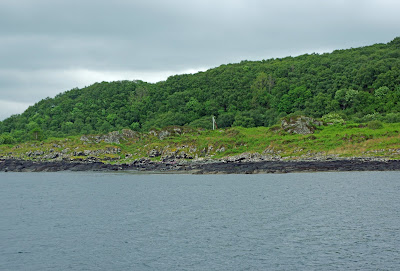 Achilles 9m Sancerre, Eilean Dubh, Carsaig Bay