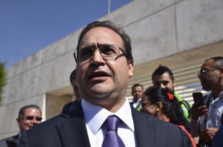 Giran orden de aprehensión en contra de Javier Duarte