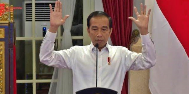 Jokowi Hanya Membela Kepentingannya Sendiri, Bukan Ganjar atau Prabowo