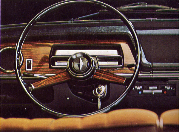 Instrument panel for the 1966 Renault 10 Major was austere even when dressed