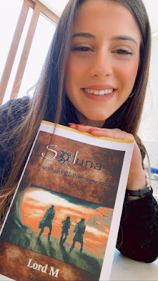 Antonella Veri selfie soluna pietragrezza mesbaldan saga italia lord m scrittore bestseller miglior romanzo trilogia fantasy marco perrone mersio norrep libro libri amazon