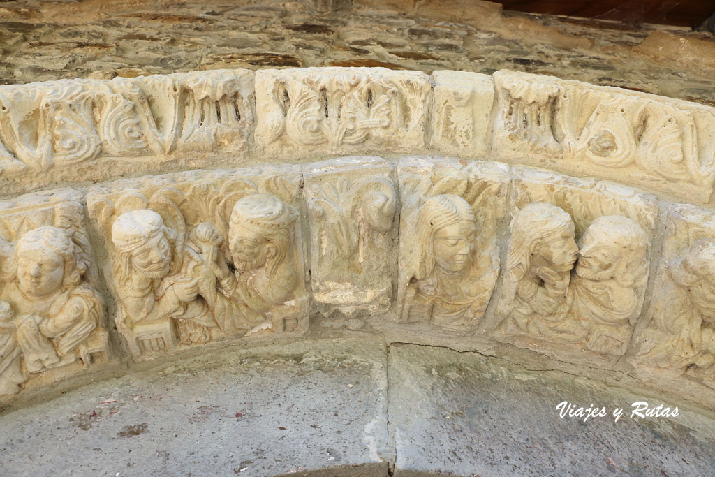 Iglesia de Santa María de Piasca (Cantabria)