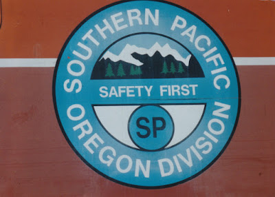 Southern Pacific Oregon Division Herald on SPMW #5923 in Oakridge, Oregon, on July 18, 1997