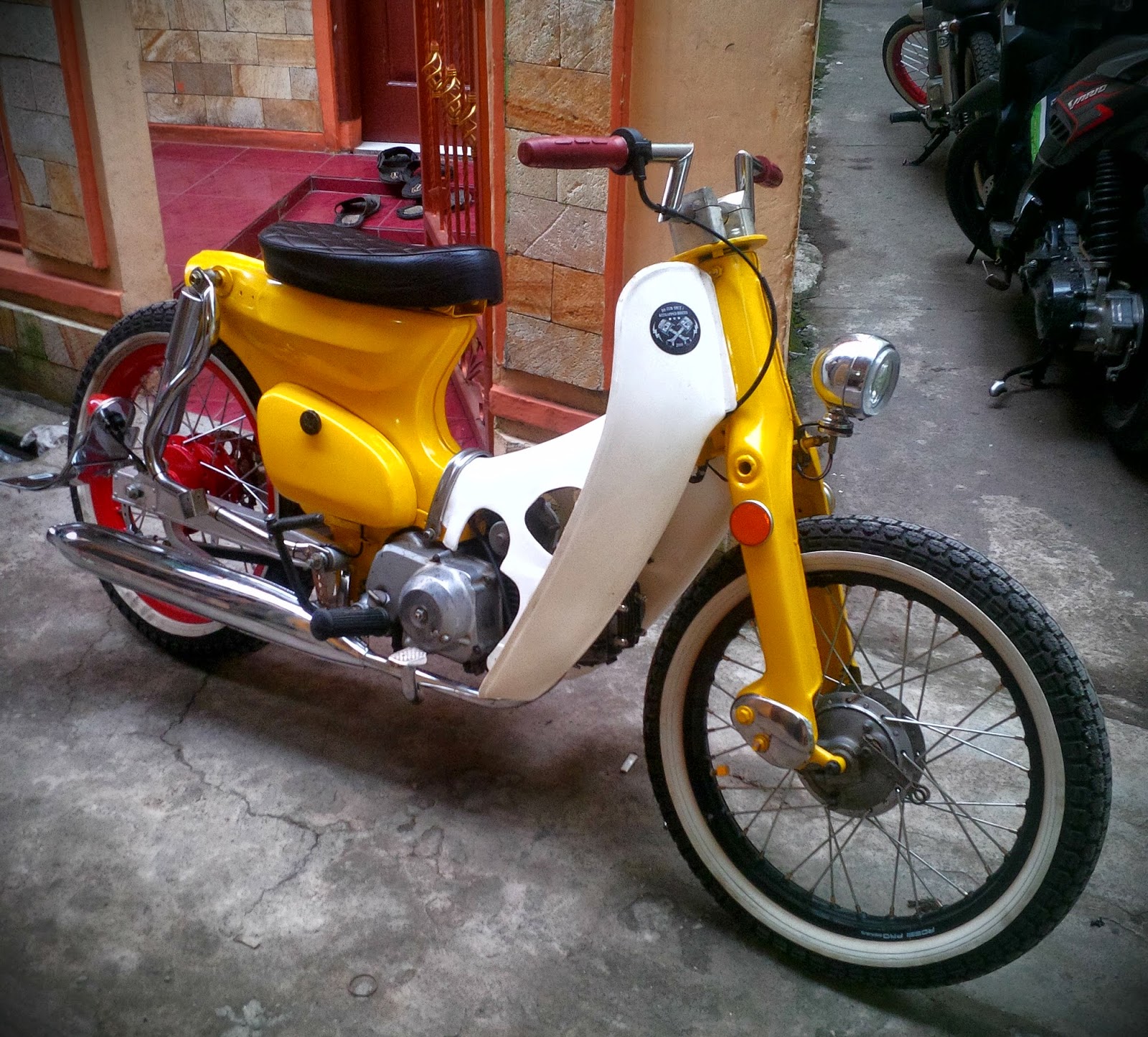 Foto Modifikasi  Motor Astrea Star Modifikasi  Yamah NMAX