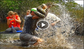 http://sn-80.blogspot.in/2015/08/shocking-video-cobra-caught-man-in-river.html