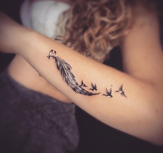 tatuagens de penas para as meninas